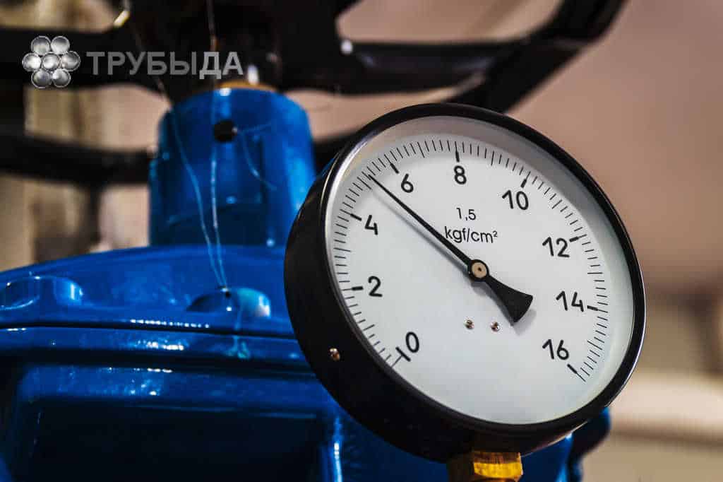 Какое давление воды в водопроводе многоквартирного дома, нормативы