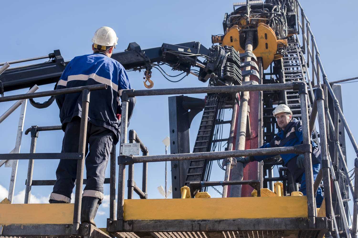 Как проводят капитальный ремонт нефтяных и газовых скважин?